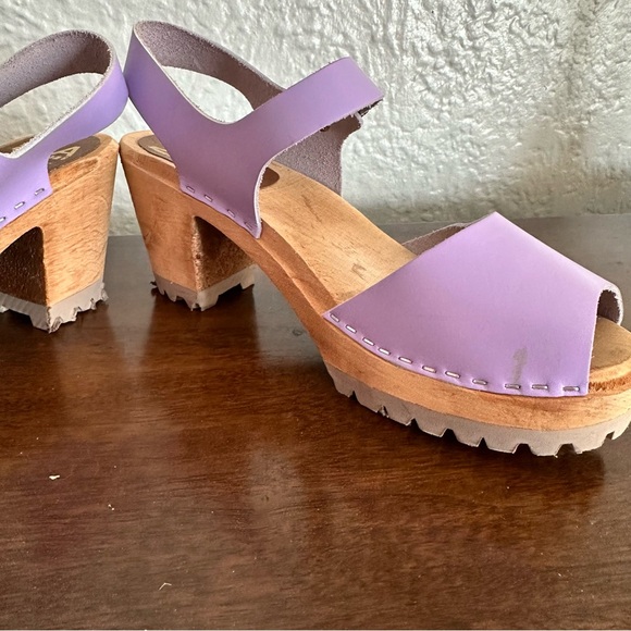 MIA Greta Swedish Clogs - Lilac
Italian Leather 40 - Picture 11 of 14